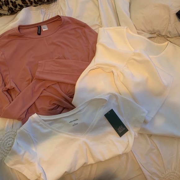 3 tops!! - Picture 1 of 4